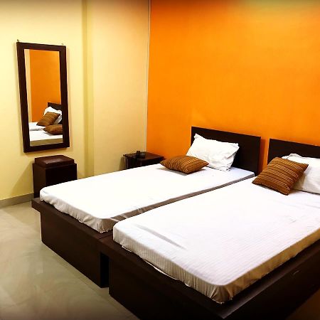 Sanskar Gardens Hotel Ranchi Buitenkant foto