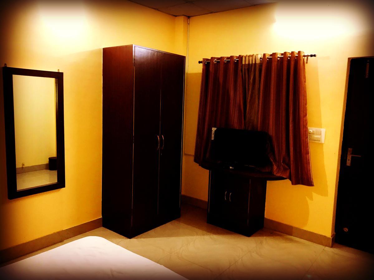 Sanskar Gardens Hotel Ranchi Buitenkant foto